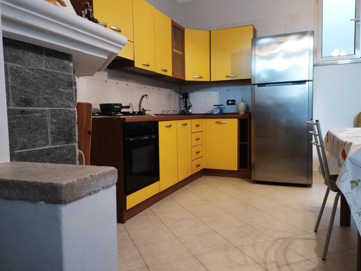 Clave, Affittacamere, Casa Vacanze Cozze 外观 照片