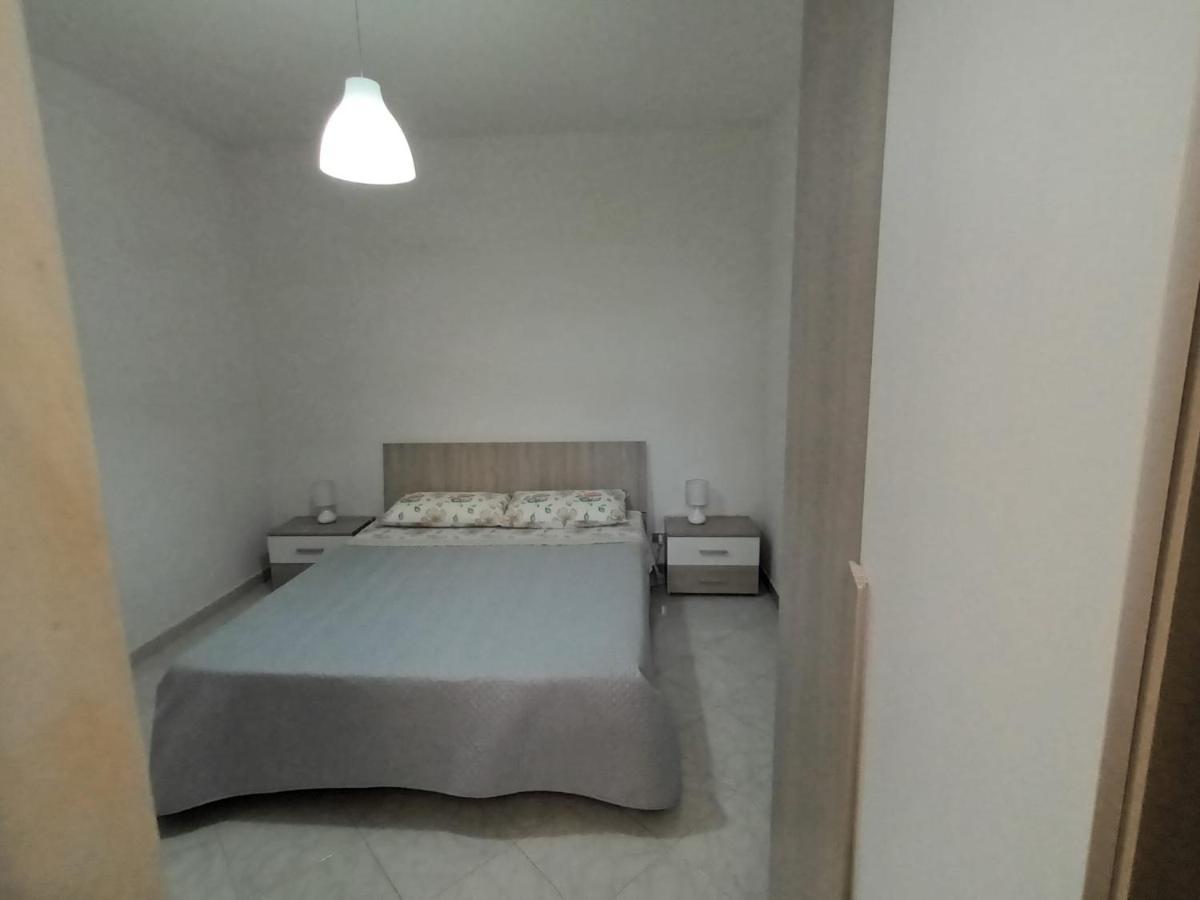 Clave, Affittacamere, Casa Vacanze Cozze 外观 照片
