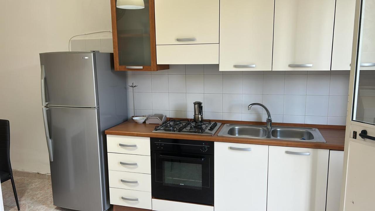 Clave, Affittacamere, Casa Vacanze Cozze 外观 照片