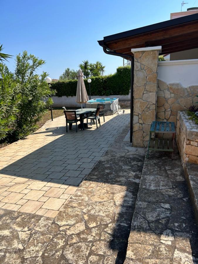 Clave, Affittacamere, Casa Vacanze Cozze 外观 照片